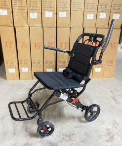Xe lăn du lịch gấp gọn siêu nhẹ Oromi XL-84S tại Thanh Hoá